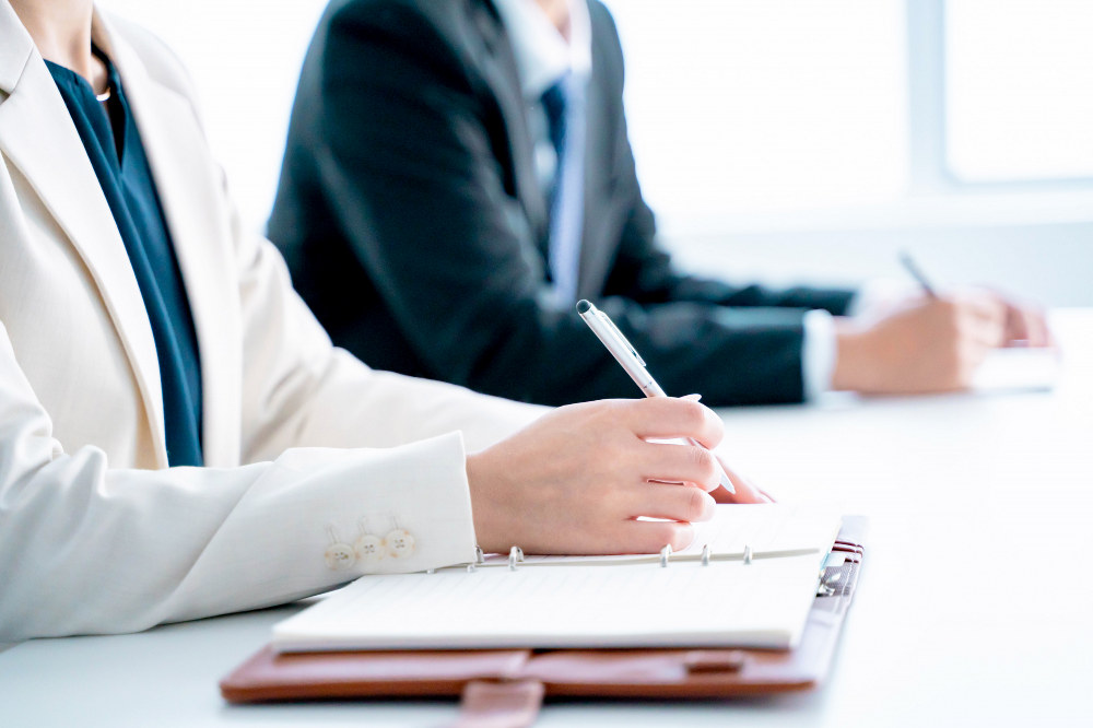 なぜ、副業が注目されているのか